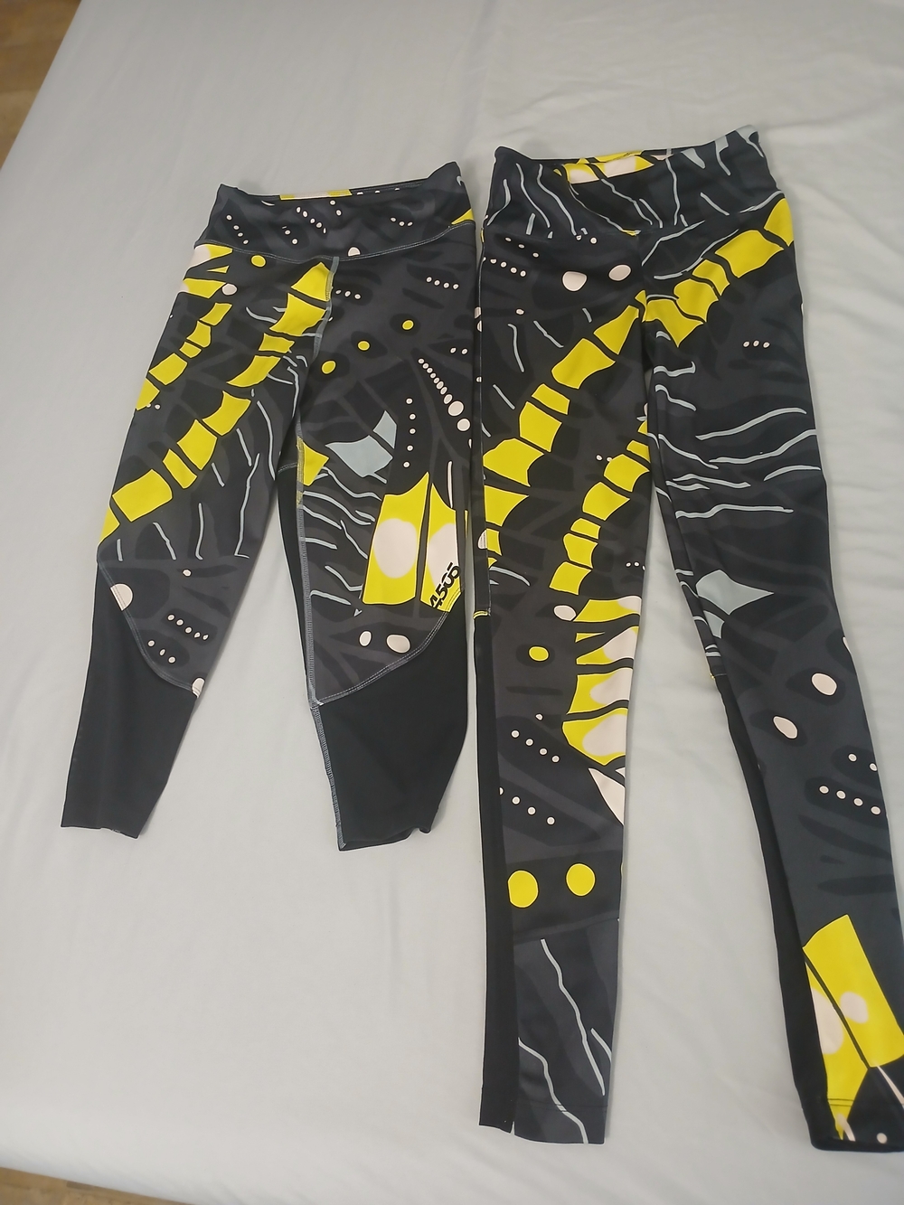 ASOS 4505 Black and Yellow  Women's Leggings Bundle Pack 2x